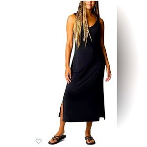 Columbia Women’s River Chill MIDI Dress NWT Size S  Retails for $120